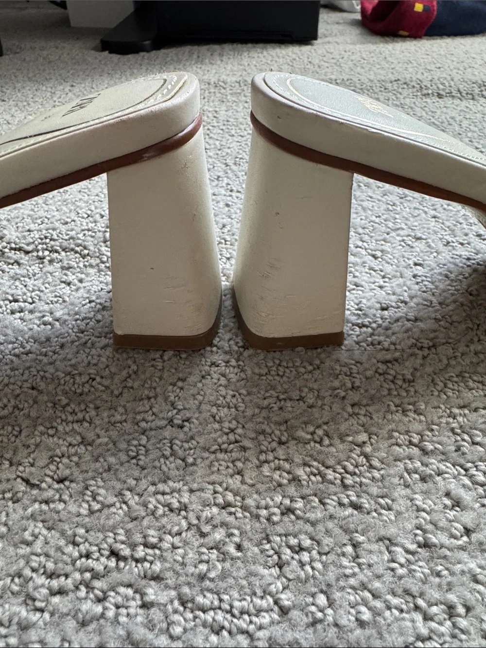 Zara White Heeled Mules with Gold Chain Accent - Picture 2 of 5